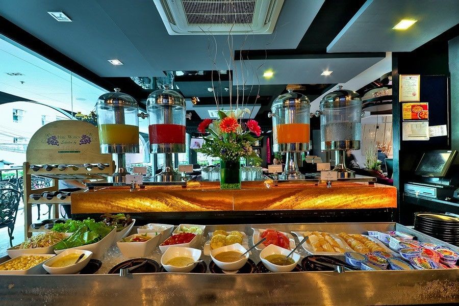 Aspira Skyy Sukhumvit 1 Sha Hotel Bangkok